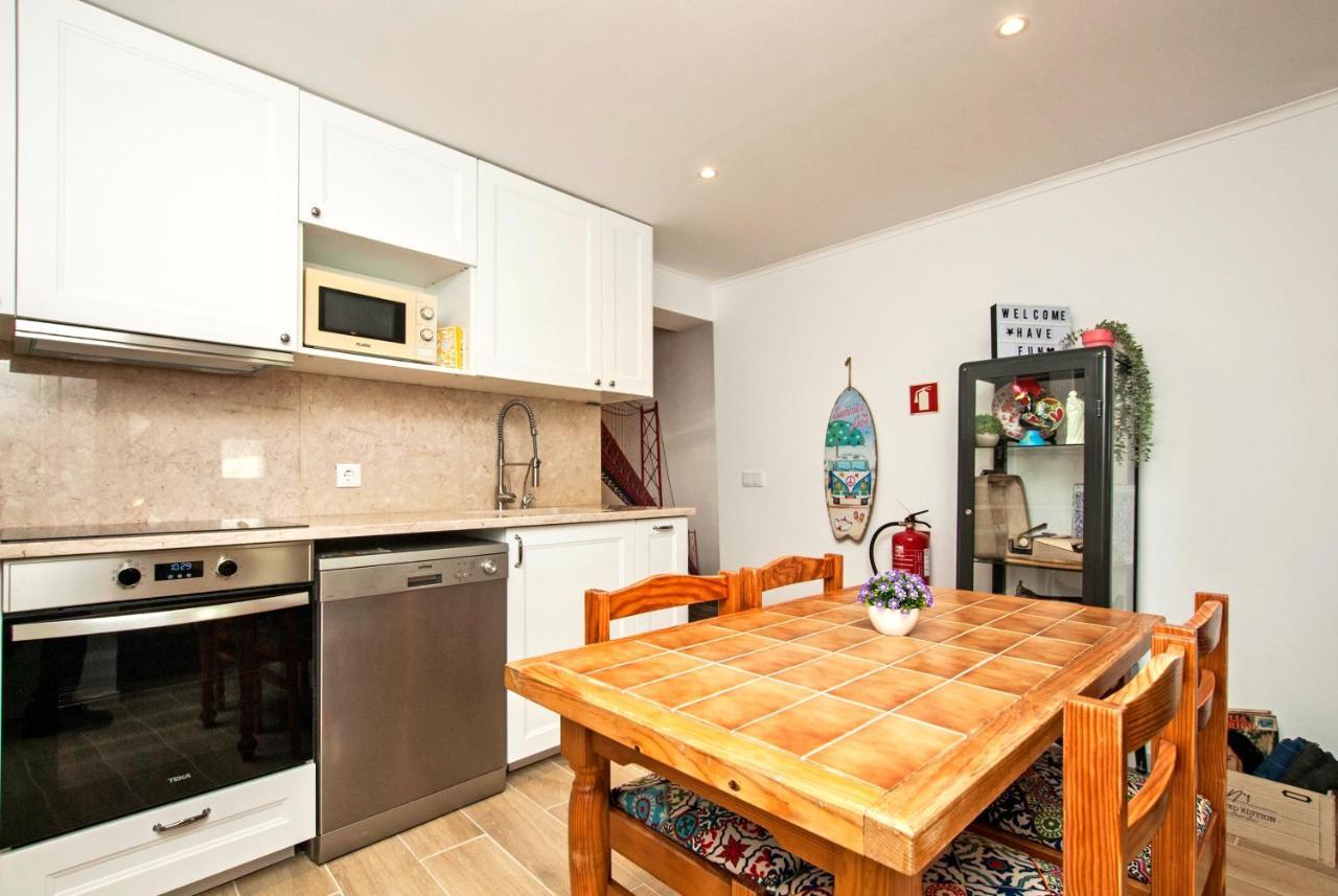 Apartamento Ponte 25 Abril リスボン エクステリア 写真